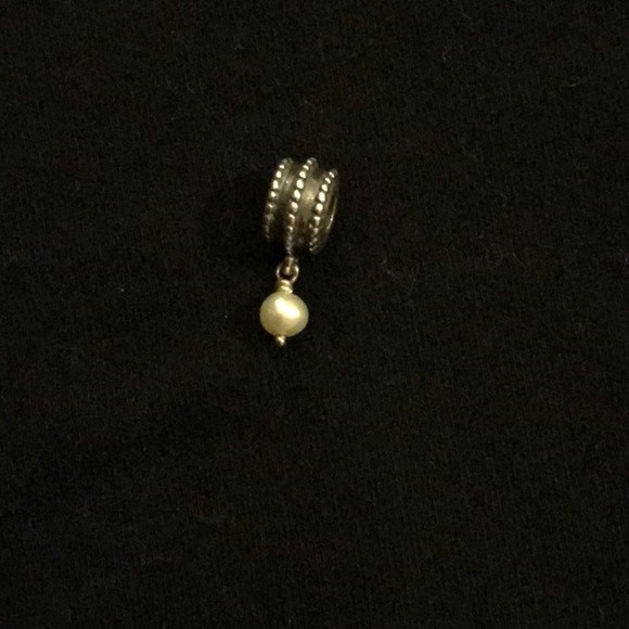 Retired white pearl PANDORA charm - Picture 3 of 3